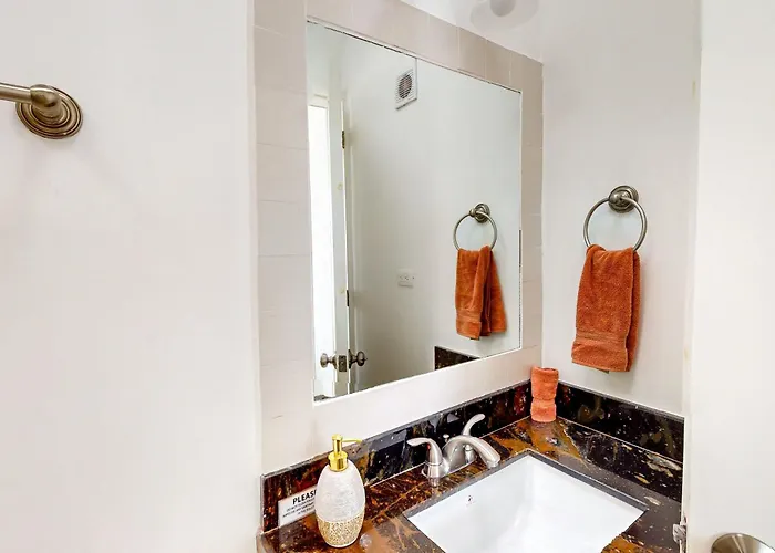Dog-Friendly Villa With Heated Outdoor Pool, Hot Tub, Streaming, Partial Views Rosarito