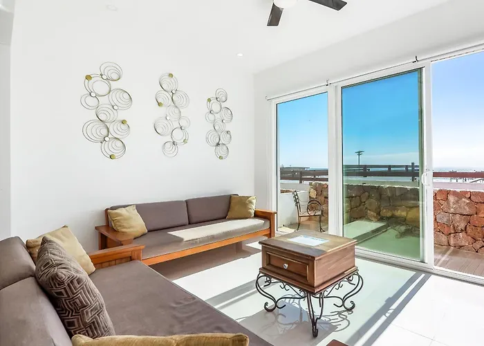 Bright Dog-Friendly Home With Heated Pool, Hot Tub, Streaming, & Ocean Views Rosarito