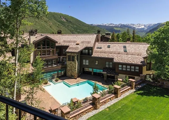 Ski In Ski Out Condo With Access To Vail Mountain