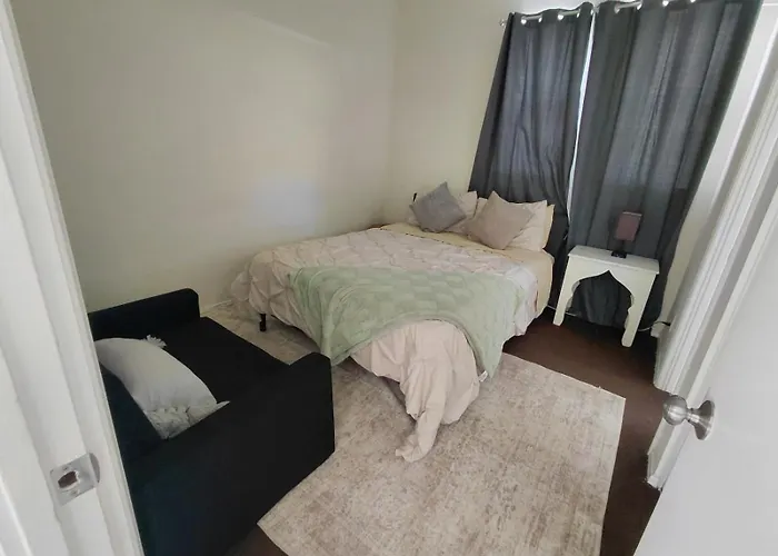 Beautiful 4Bd And 3Ba Pool Jacuzzi Vacation Home Los Angeles