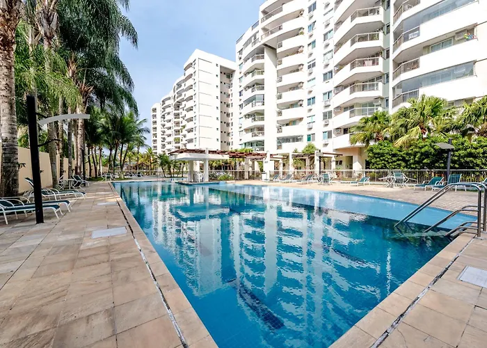 2 Qrts C Suite, Ar Condicionado, Piscina Infantil E Adulto, Sala Com Ventilador De Teto, Parquinho, Estacionamento Privativo, Portaria 24Hrs, Self Checkin, Indicado Pra Familia C Criancas, Casais E Hospedes A Trabalho Rio de Janeiro