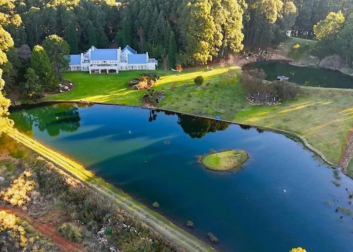 Villa Private Manor Estate Fly Fishing Sleeps 18 Dullstroom