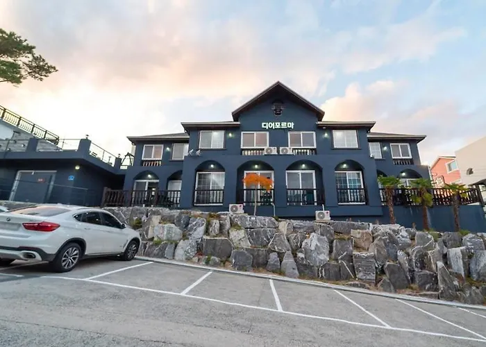 Gyeongju Dear Forma Pension