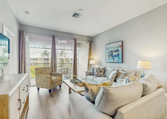 Greenlinks 1621 North North Naples