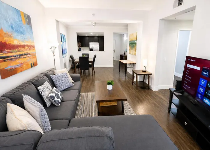 Cozy Apartment Homes On Wilshire Corridor Los Angeles