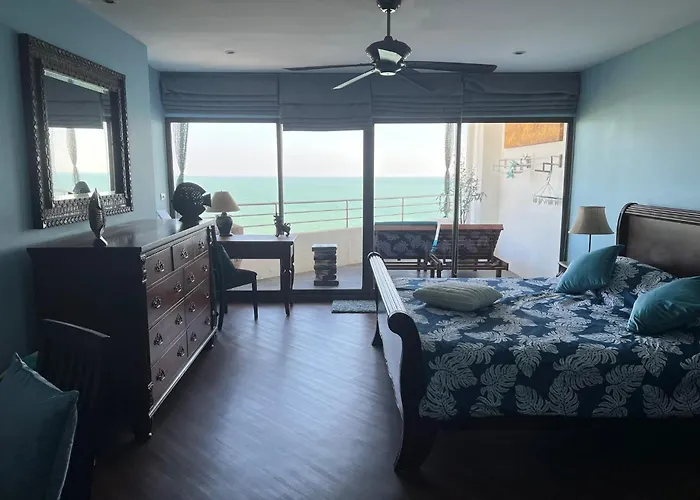 Palm Pavilion Hua Hin, Appartement 2 Chambres Avec Terrasses Sur La Mer