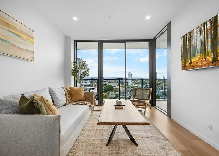 The Riviera - Brand New Luxury River Front 2 Bedroom Unit With Parking & Pool Gold Coast