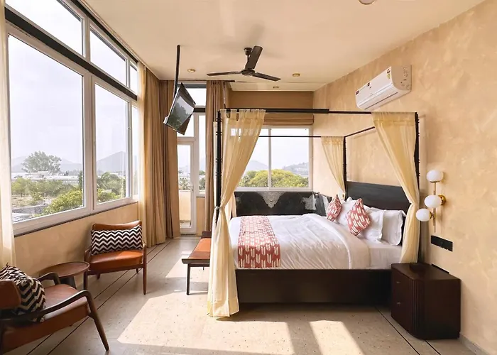 The Four Stories - Luxury Near The Lake Udaipur
