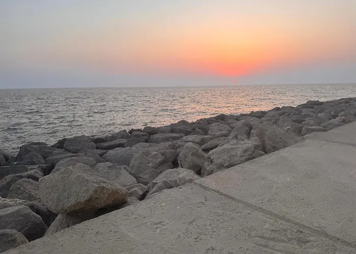 Marjan Island 1Br Beach Access & Cozy View - Private Exclusive Ra’s al-Chaima