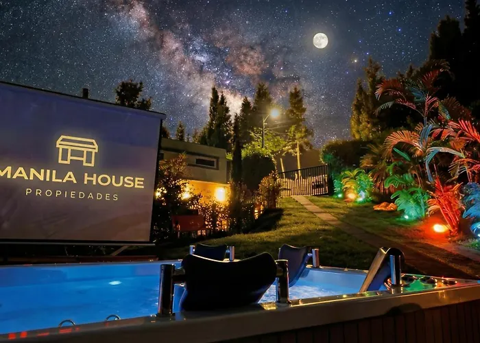 Country House With A Jacuzzi For 10, A Cinema, And 10 Minutes From The Airport - Finca Gabriela Rionegro