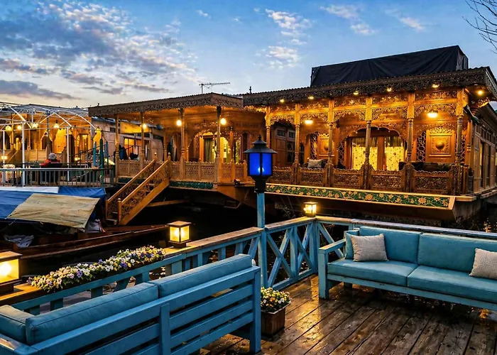 The Heritage Group Of Houseboats Srīnagar