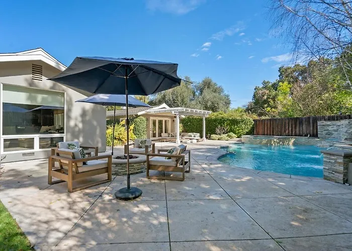 Villa Tarzana Adu With Pool And Hot Tub By Colby And Conrad Los Angeles