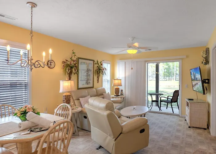 Spacious 2 Bedroom Condo-Golf Course Views! River Oaks 17A Myrtle Beach