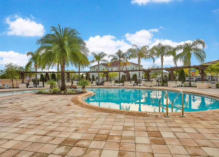 Spacious Family Friendly Home With Resort Style Shared Pool Kissimmee