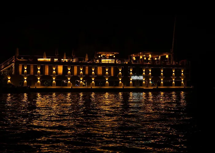 Hathor Ultra Luxury Dahabiya Nile Cruise - Saturday From Luxor 7 Nights & Available For Charter