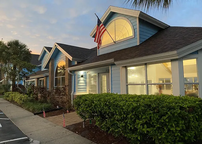 Blue Crush | House In Kissimmee With Pool, Hot Tub, And Tennis Access