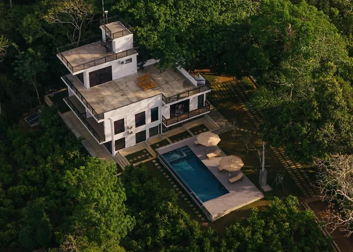 Cinnamon Mount Villa - Galle Habaraduwa Central