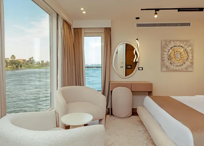 Hathor Ultra Luxury Dahabiya Nile Cruise - Saturday From Luxor 7 Nights & Available For Charter