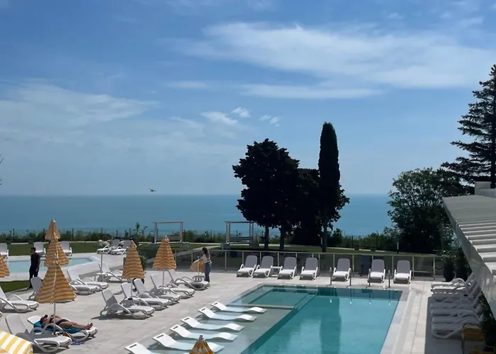 Allure Apartment Panoramicsea View,Pool & Spa,Free Parking,Varna Goldstrand