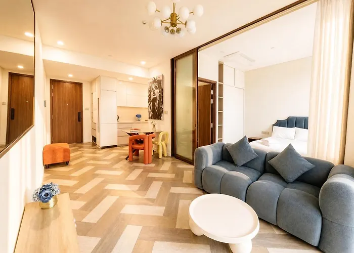 Aoi Residence Apartment Complex Opera -Crest- Galleria Ho-Chi-Minh-Stadt