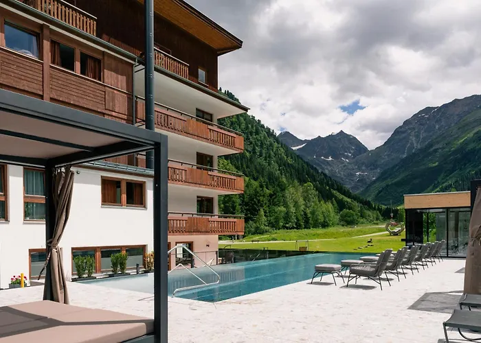 Hotel Vier Jahreszeiten St. Leonhard im Pitztal