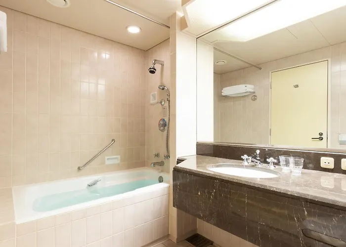Hotel Intercontinental Yokohama Grand By Ihg