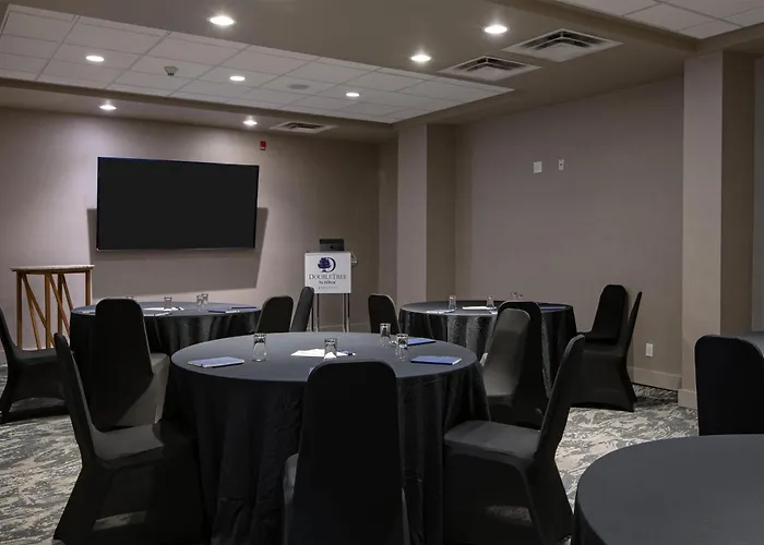 Hotel Doubletree By Hilton - Kamloops