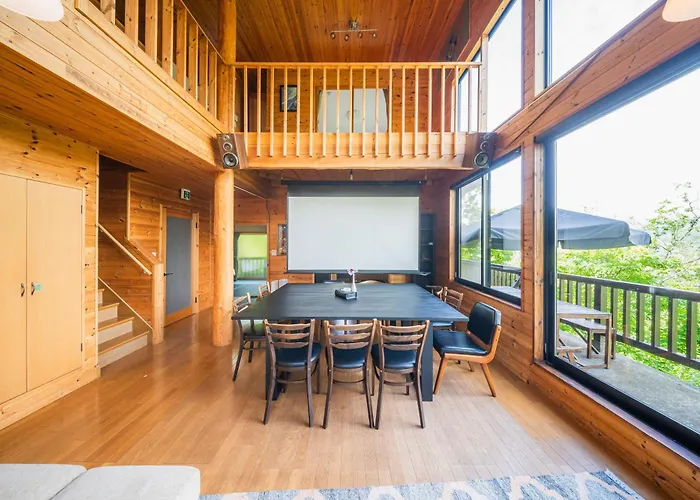 Wakuraba- Chalet With The Best Views In Hakuba!