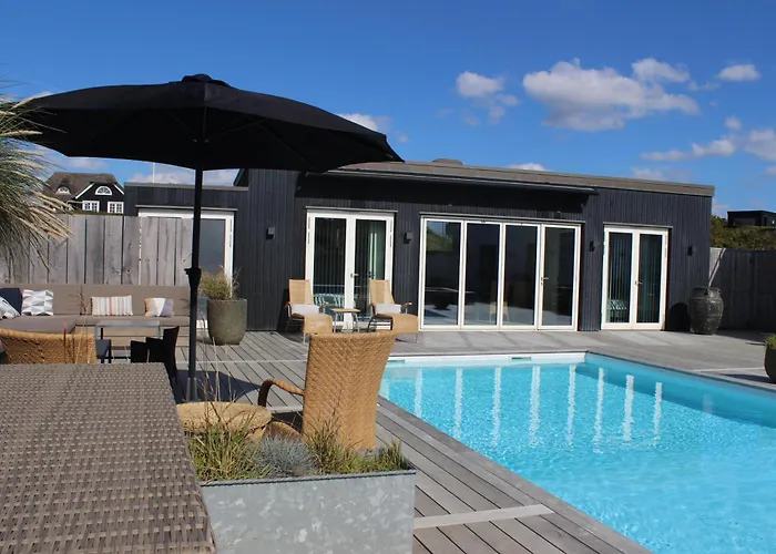 Unique Holiday Home For 10 People With A Large Outdoor Wellness Area - 1030 Ringkøbing