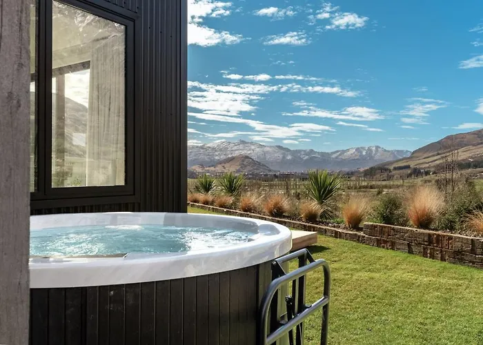 Private Spa With Remarkables & Coronet Views Queenstown