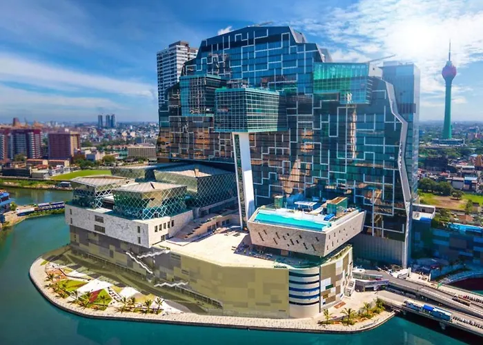 Cinnamon Life 2Br Apartment Colombo