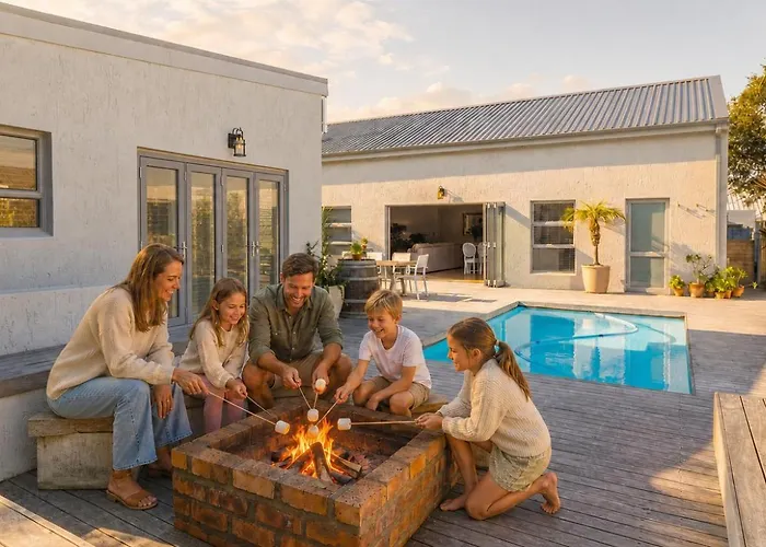 Robin Retreat - Luxury 3 Bedroom Villa -Hermanus