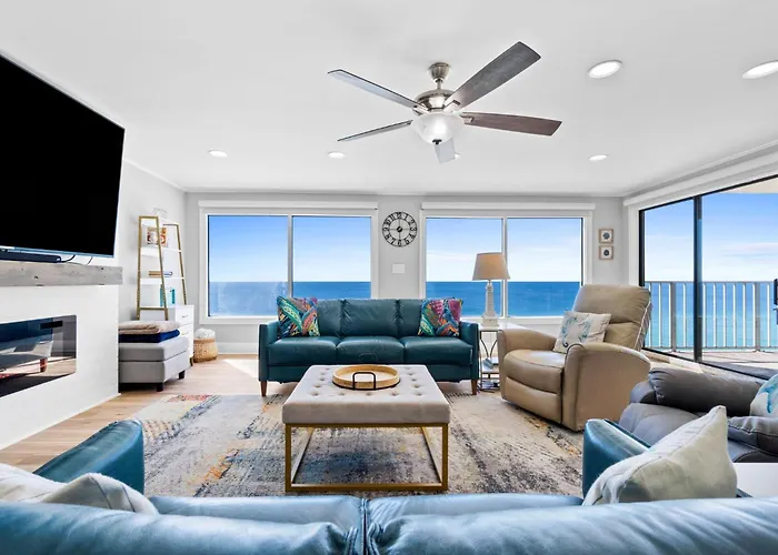Luxury Top-Floor Gulf-Front Penthouse W/ Panoramic Views Panama Stadt
