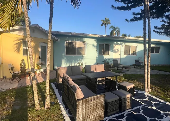 The Pines Hideaway Lgbtq Guesthouse-Wilton Manors Fort Lauderdale