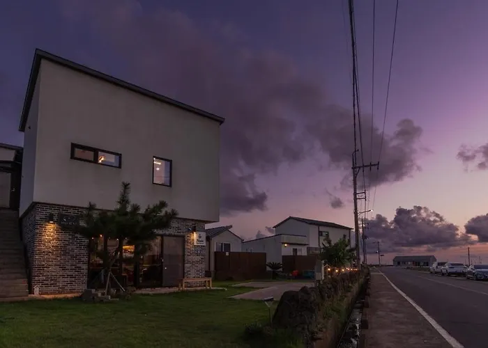 Jeju March Pension Seogwipo