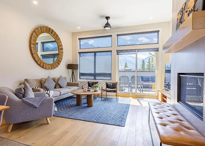 Villa Rundleview - Impeccable Design And Private Hot Tub Canmore