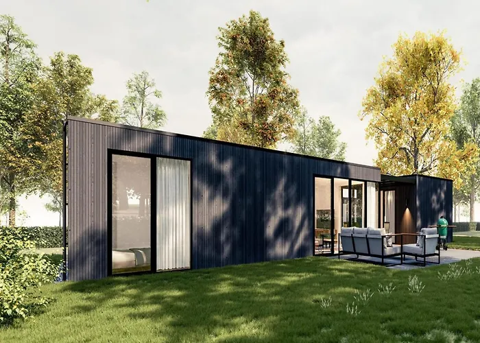 Spacious Holiday Home For 12-Guests, Ulicoten