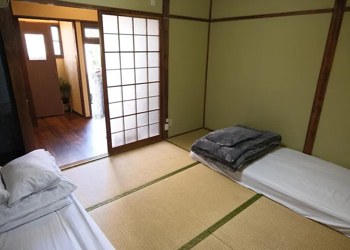 Gi House - Central Osaka Traditional House - 3 Tatami Rooms & Balcony - 6Min Walk To Station