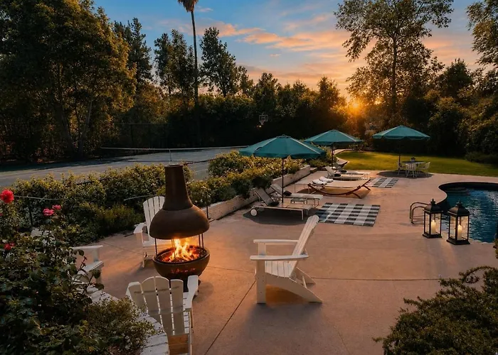 Luxury Ojai Escape Pool, Jacuzzi & Tennis Court