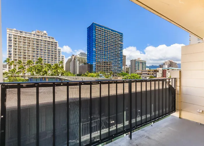 Castle Bamboo Waikiki Hotel Honolulu