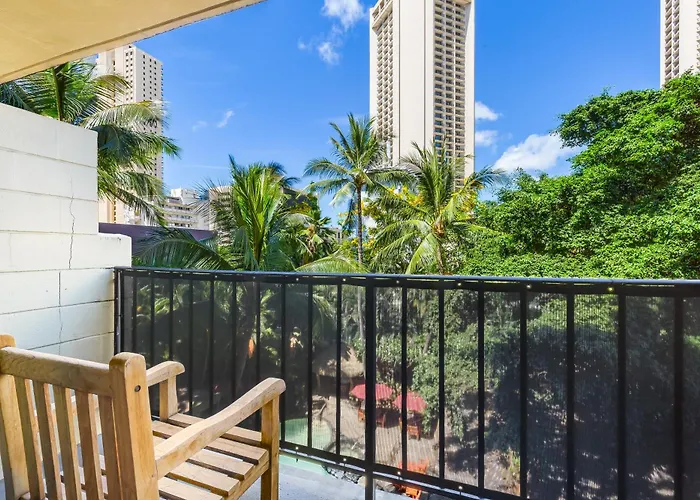 Castle Bamboo Waikiki Hotel Honolulu