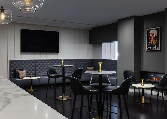 Aparthotel Mantra On Russell Melbourne City