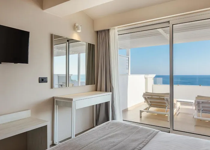 Alexandra Beach Resort & Spa Planos