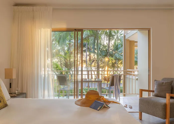 Hotel Mantra Amphora Palm Cove