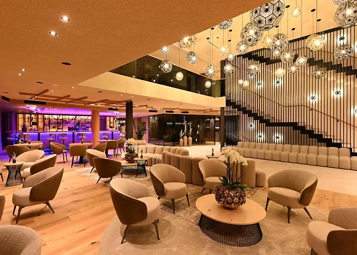 Tratterhof Mountain Sky Hotel Meransen