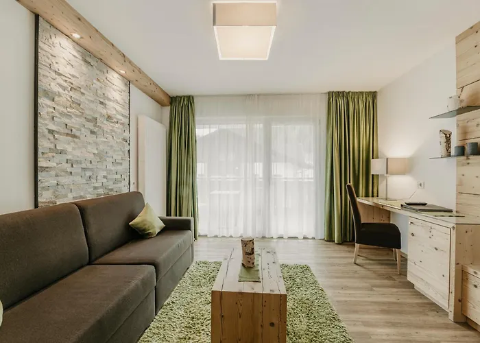 Garni Hotel Mezdi Wolkenstein in Gröden