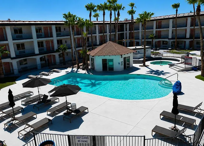 Aqua Soleil Hotel&Mineral Water Spa Desert Hot Springs