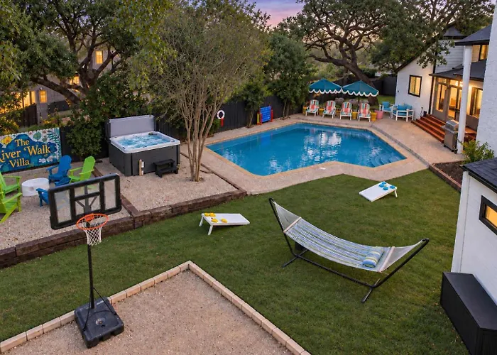 Riverwalk Villa Game Room Grill Heated Pool San Antonio