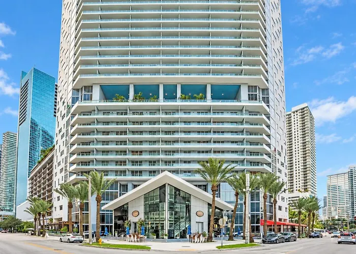 Beautiful Condo And Apt W/ Free Parking 5 Stars ! Miami
