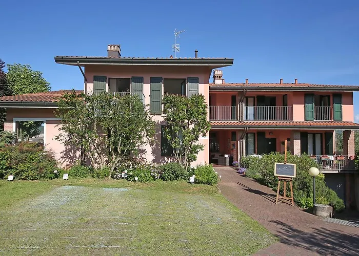 Residence Il Melograno Manerba del Garda